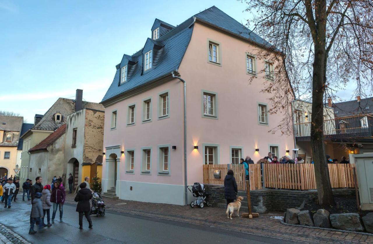 Boutique Hotel Gruener Zweig Schlettau Exterior foto
